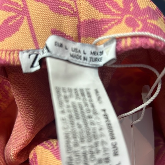 Zara Flared Jacquard’s pants Size L. floral stretchy  #100 - Picture 7 of 10